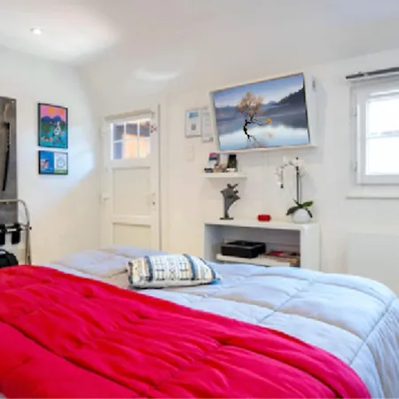 Bed & Breakfast La Cour Des Amis Vendenheim