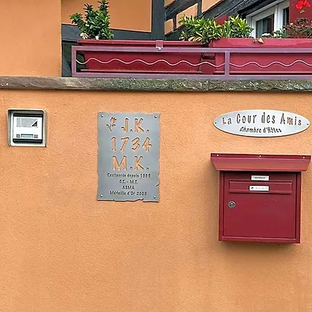Nocleg ze śniadaniem La Cour Des Amis